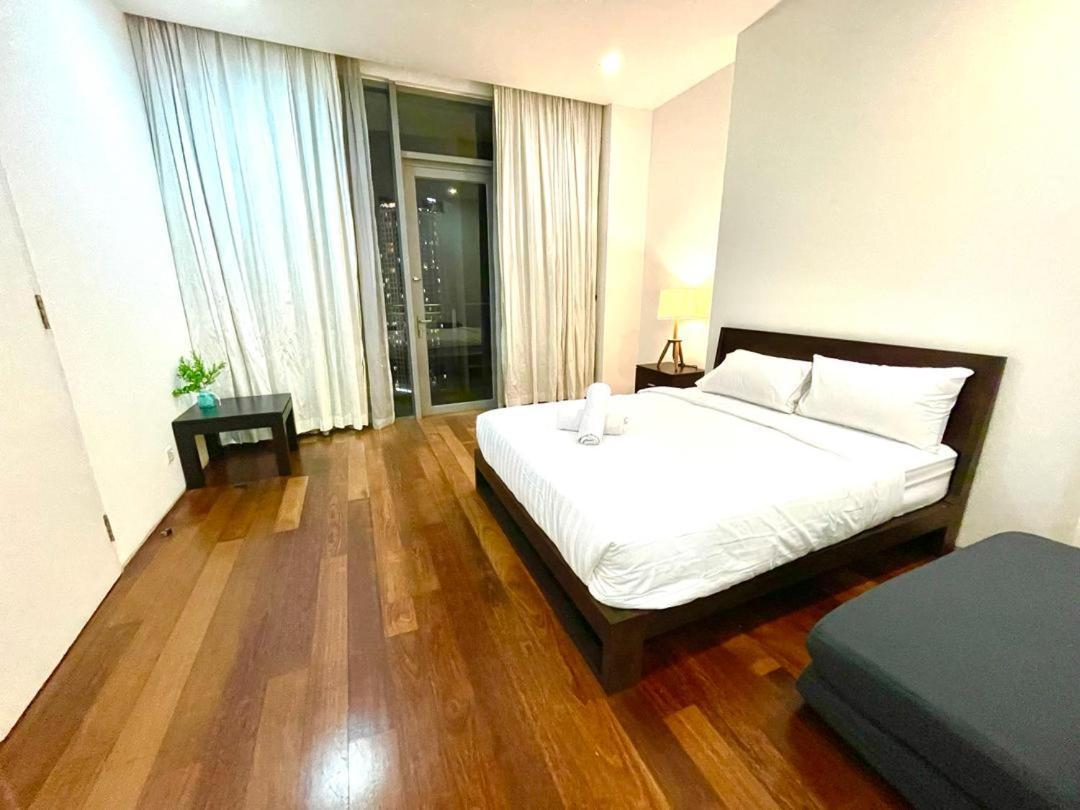 1 Min To Klcc Twin Tower Apartment Куала Лумпур Екстериор снимка
