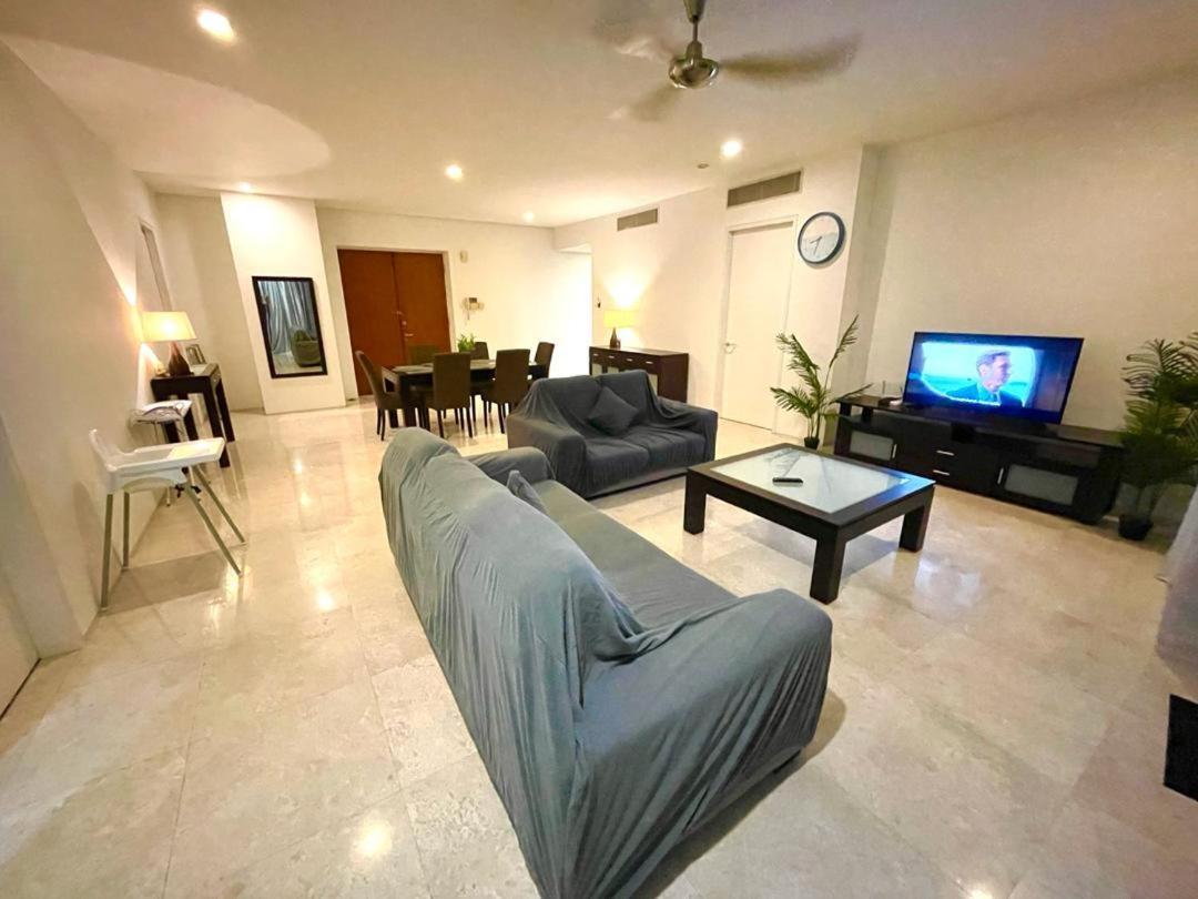 1 Min To Klcc Twin Tower Apartment Куала Лумпур Екстериор снимка
