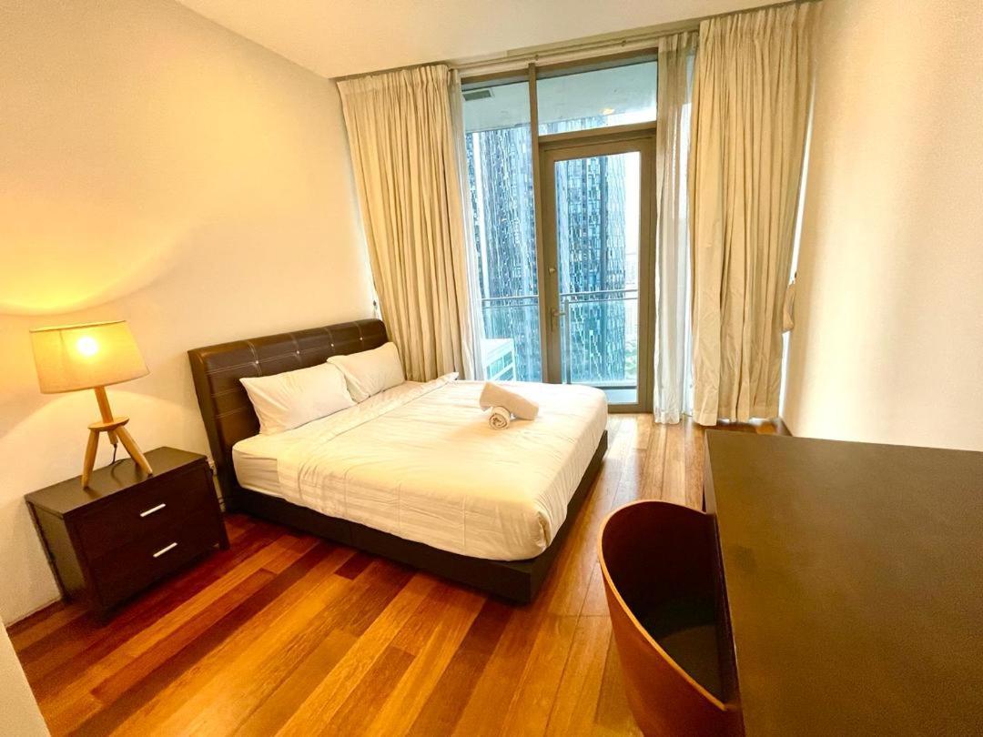 1 Min To Klcc Twin Tower Apartment Куала Лумпур Екстериор снимка