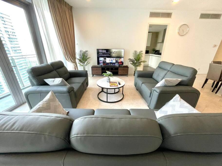 1 Min To Klcc Twin Tower Apartment Куала Лумпур Екстериор снимка