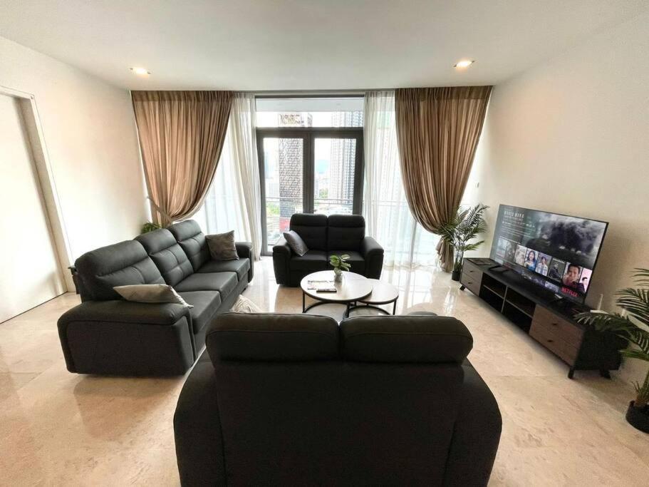 1 Min To Klcc Twin Tower Apartment Куала Лумпур Екстериор снимка
