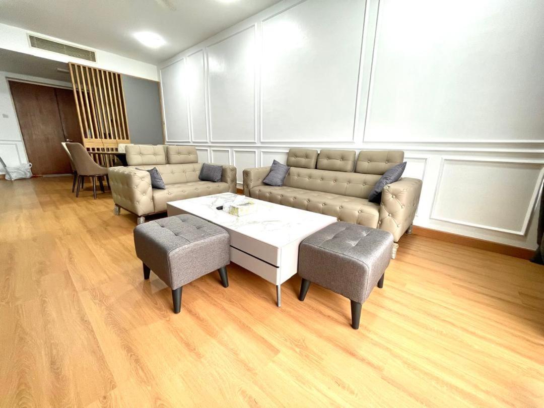 1 Min To Klcc Twin Tower Apartment Куала Лумпур Екстериор снимка