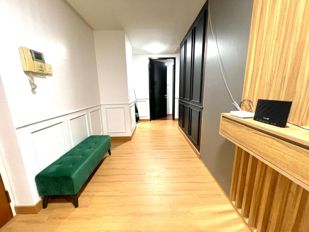1 Min To Klcc Twin Tower Apartment Куала Лумпур Екстериор снимка